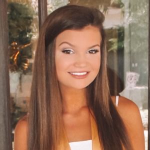 Meet your Posher, Avery